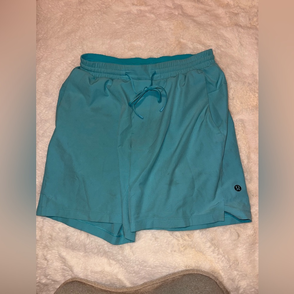 Men’s lululemon shorts blue medium